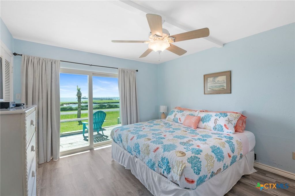 Image 15 of property listing at 2003 N Fulton Beach Road 77, Rockport, TX 78382