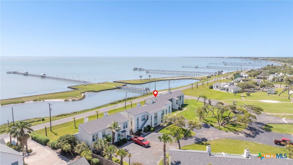 Image 2 of property listing at 2003 N Fulton Beach Road 77, Rockport, TX 78382