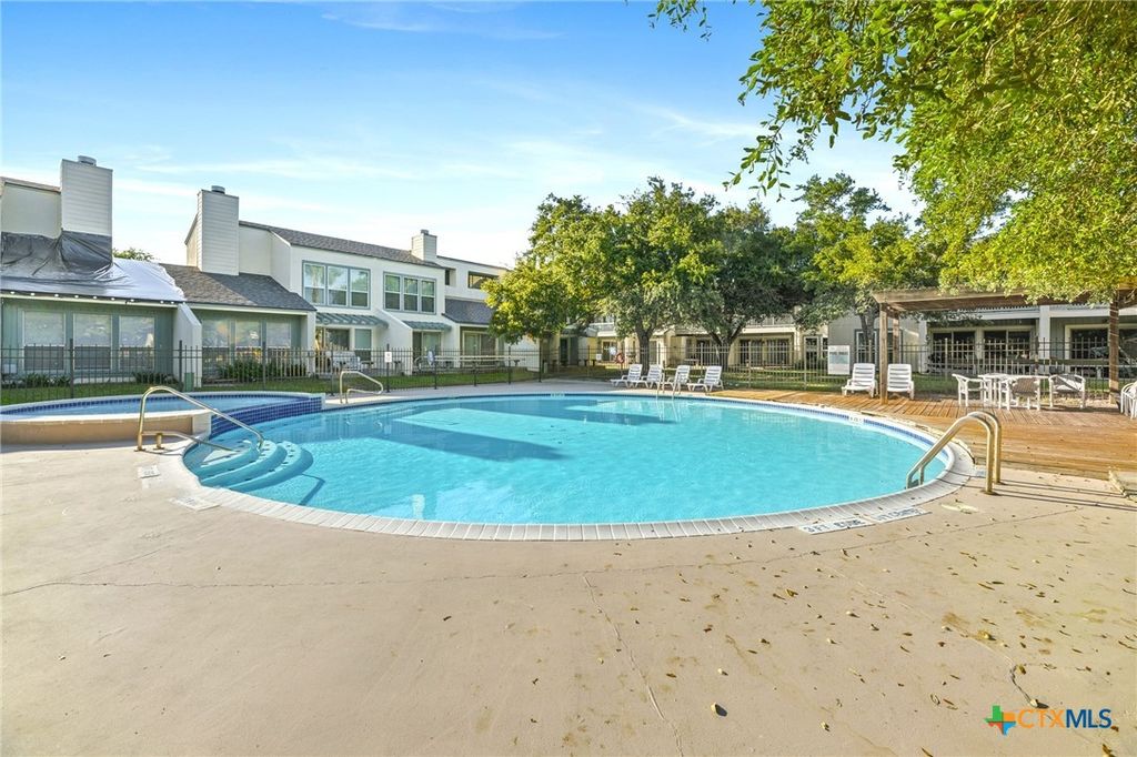 Image 32 of property listing at 2003 N Fulton Beach Road 77, Rockport, TX 78382