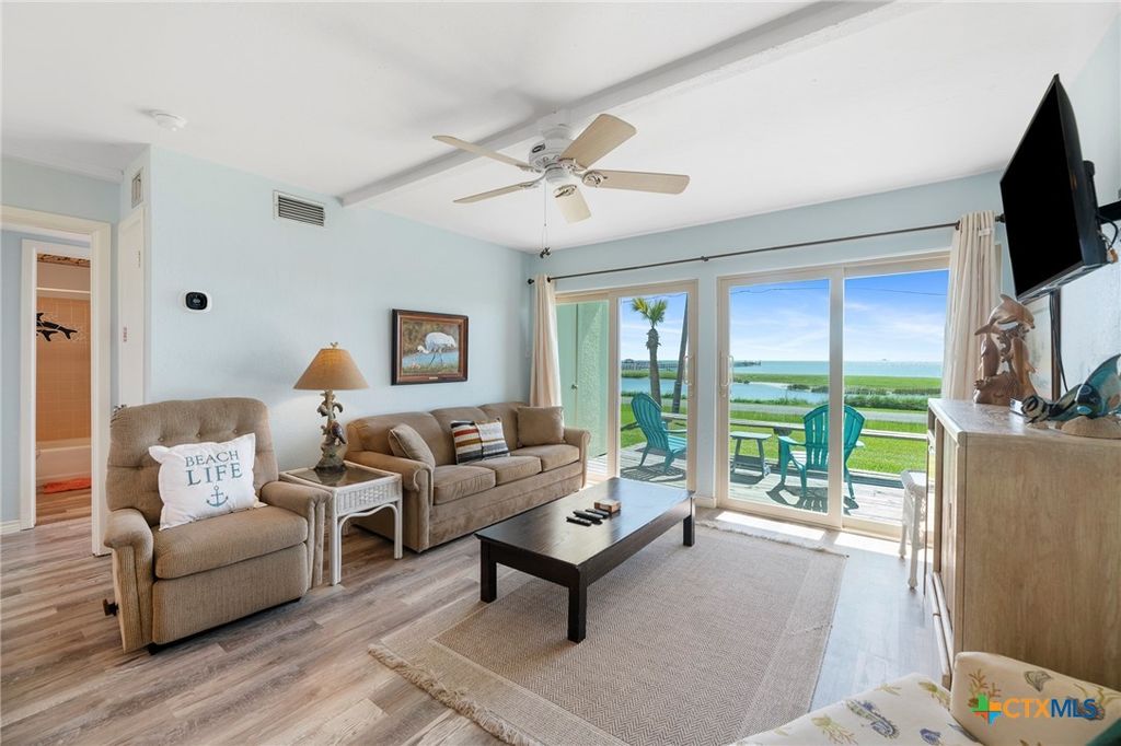 Image 8 of property listing at 2003 N Fulton Beach Road 77, Rockport, TX 78382
