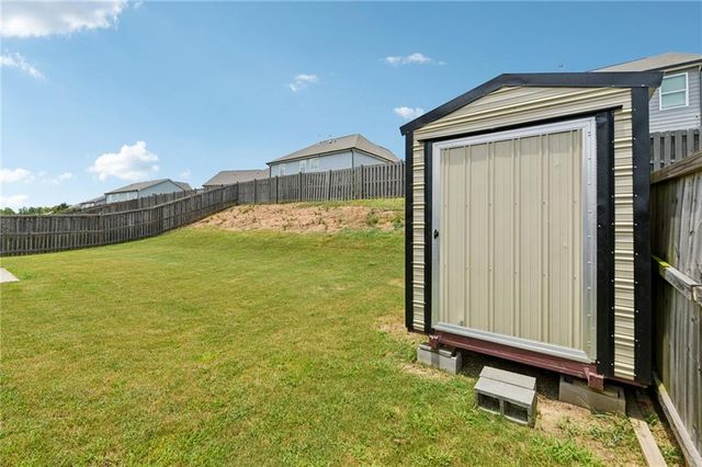 366 Lead Way, Jonesboro, GA 30238