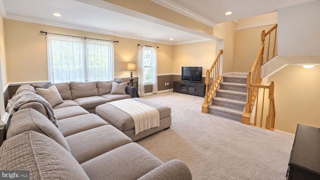 410 TERRACE DR, Quakertown, PA 18951