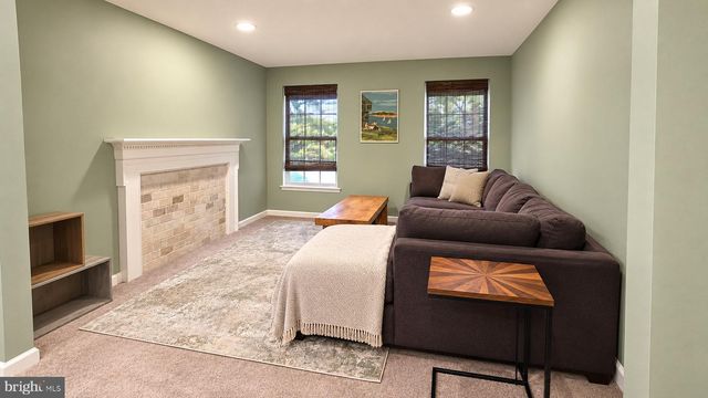 410 TERRACE DR, Quakertown, PA 18951