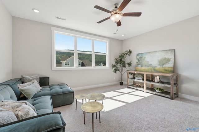 7510 Speckle Belly Boulevard, Owens Cross Roads, AL 35763