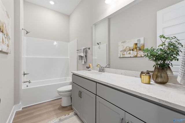 7510 Speckle Belly Boulevard, Owens Cross Roads, AL 35763