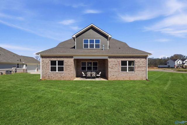 7510 Speckle Belly Boulevard, Owens Cross Roads, AL 35763