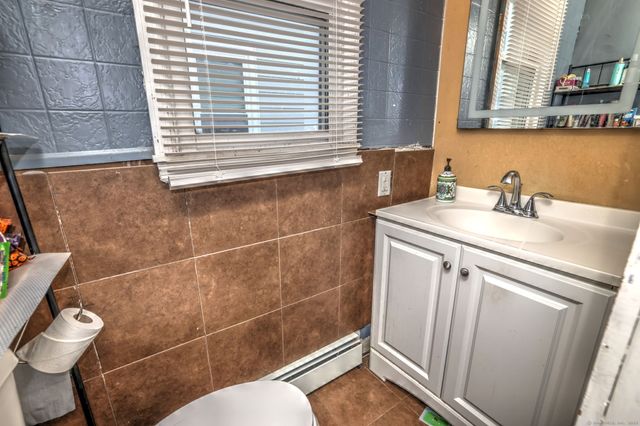 65 Westfield Street, West Haven, CT 06516