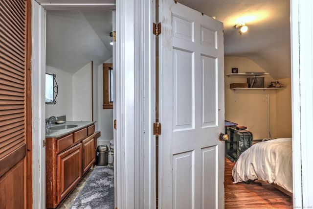 65 Westfield Street, West Haven, CT 06516