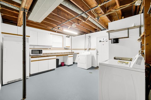 2321 Greenwood Avenue, Michigan City, IN 46360