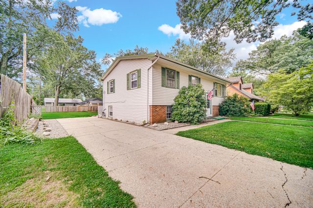 2321 Greenwood Avenue, Michigan City, IN 46360