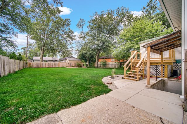 2321 Greenwood Avenue, Michigan City, IN 46360