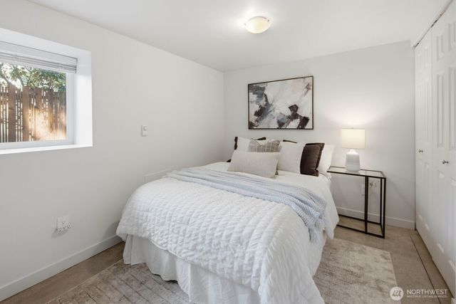 1709 N 35th Street, Seattle, WA 98103