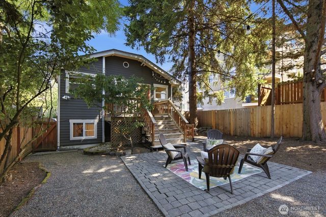 1709 N 35th Street, Seattle, WA 98103