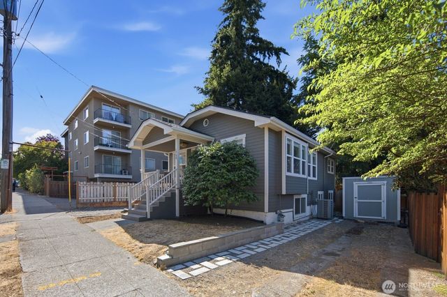 1709 N 35th Street, Seattle, WA 98103