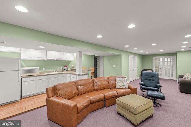 151 DARBY DR, Winchester, VA 22602