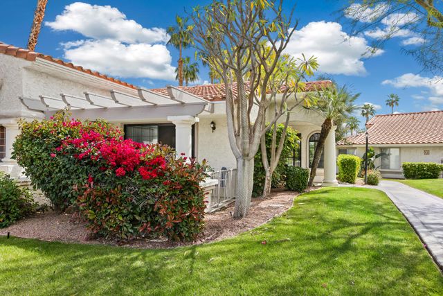 500 S Farrell Drive H49, Palm Springs, CA 92264