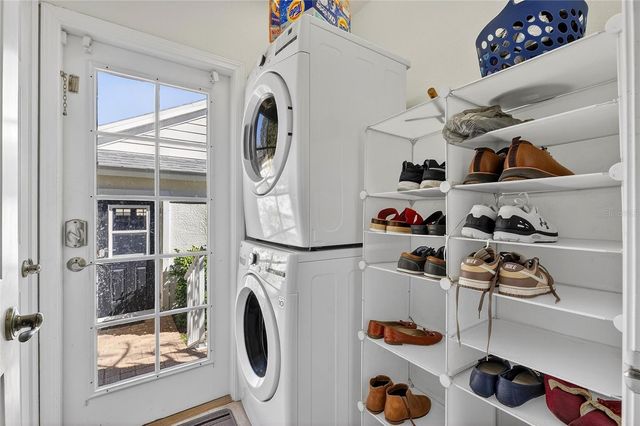 5914 BEACONPARK STREET, Lithia, FL 33547