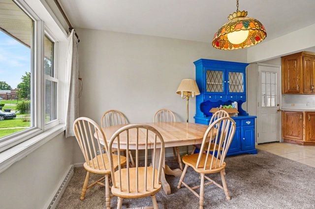 527 E Farneman Avenue, South Bend, IN 46614