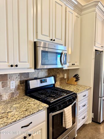 456 Greenfield Ridge Circle, Brandon, MS 39042