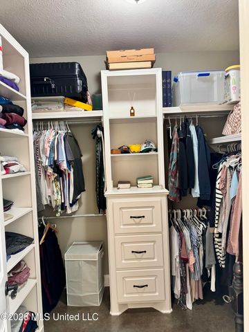 456 Greenfield Ridge Circle, Brandon, MS 39042