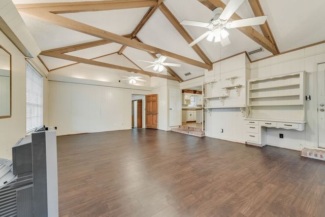305 W 2nd North Street, Kaufman, TX 75142