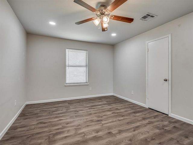 1716 Erin Place, Oklahoma City, OK 73120