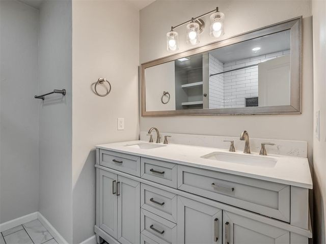 1716 Erin Place, Oklahoma City, OK 73120