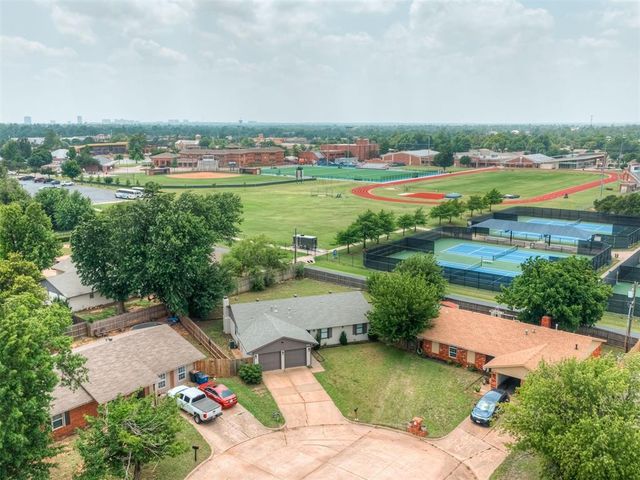 1716 Erin Place, Oklahoma City, OK 73120
