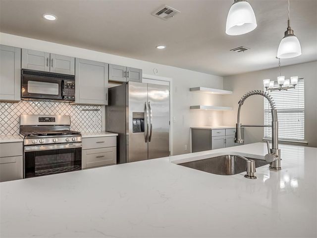 1716 Erin Place, Oklahoma City, OK 73120