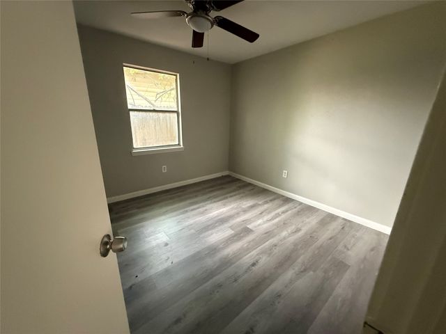 109 Ray Street, Arlington, TX 76010