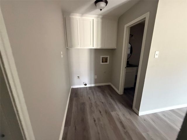 109 Ray Street, Arlington, TX 76010