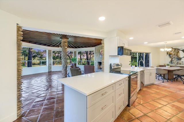 12506 Painted Bunting DR, Austin, TX 78726