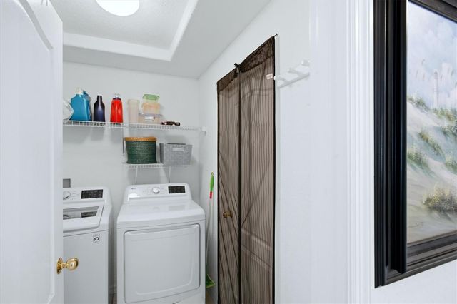 1658 SCARLETT AVENUE, North Port, FL 34289