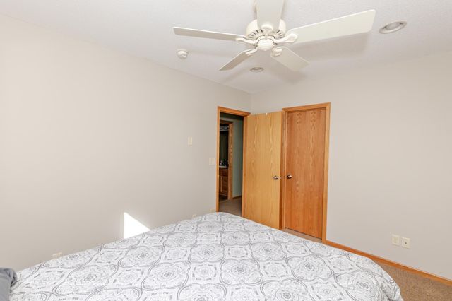 802 18th Avenue W, West Fargo, ND 58078