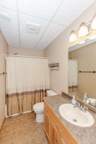 802 18th Avenue W, West Fargo, ND 58078