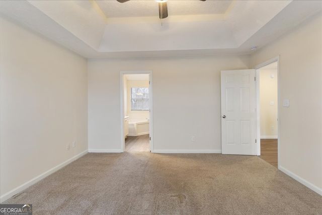 300 Carriage Lake Lane, Stockbridge, GA 30281