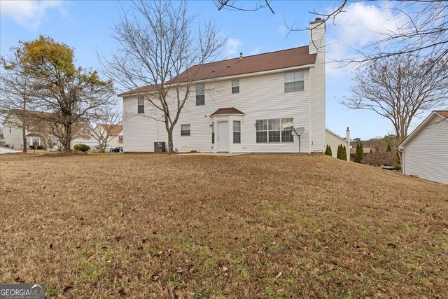 300 Carriage Lake Lane, Stockbridge, GA 30281