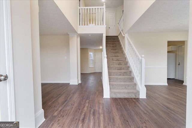 300 Carriage Lake Lane, Stockbridge, GA 30281