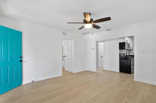 2518 5TH STREET S, St Petersburg, FL 33705