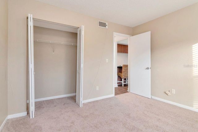 3712 W WISCONSIN AVENUE 205, Tampa, FL 33611