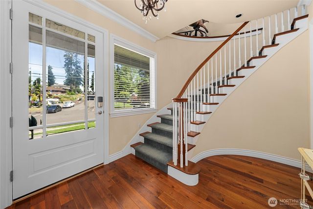 624 San Juan Avenue, Fircrest, WA 98466