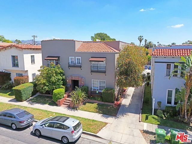636 N Spaulding Avenue, Los Angeles, CA 90036