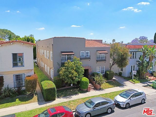 636 N Spaulding Avenue, Los Angeles, CA 90036