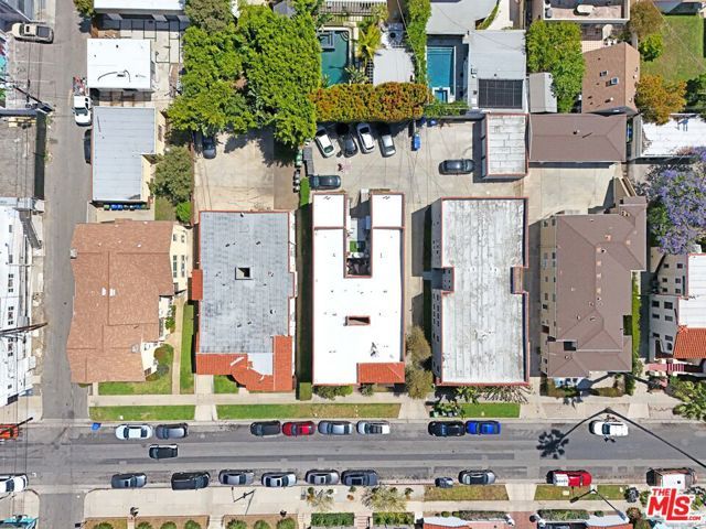 636 N Spaulding Avenue, Los Angeles, CA 90036