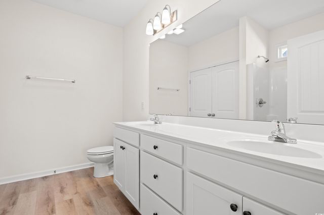 65 Double Pond Dr, Georgetown, SC 29440