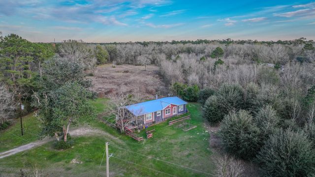 24995 Howser Drive, New Caney, TX 77357