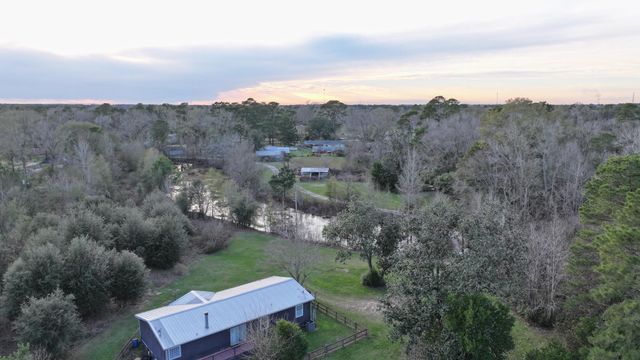 24995 Howser Drive, New Caney, TX 77357