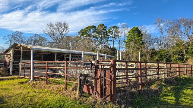 24995 Howser Drive, New Caney, TX 77357