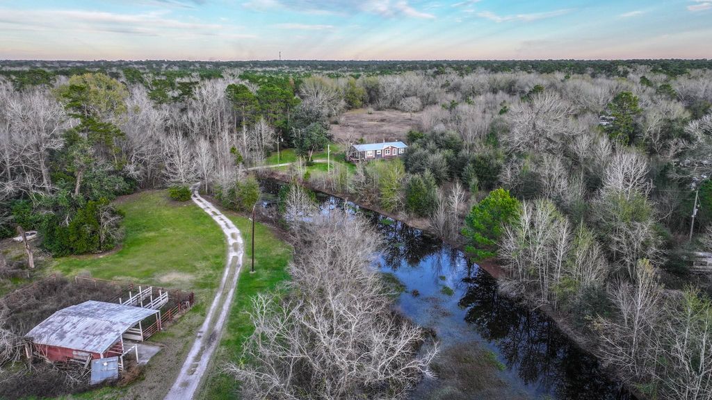 24995 Howser Drive, New Caney, TX 77357