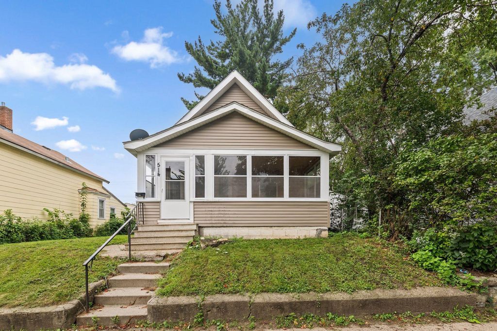 514 Sherburne Avenue, Saint Paul, MN 55103